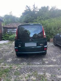 Yaris Verso
