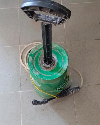 spruzzatore a pressione manuale