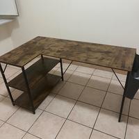 Scrivania come nuova