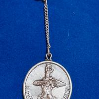Portachiave e medaglia vintage fiumeter agenzia ge