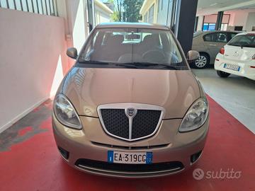 Lancia Ypsilon 1.2 Argento