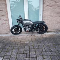 Suzuki 500 cafè racer 