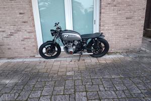 Suzuki 500 cafè racer 