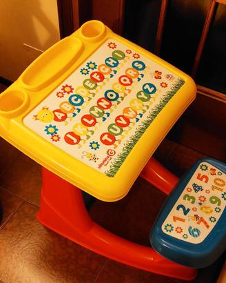 gioco banco scuola bambino