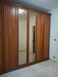 Armadio 6 ante e due comodini in legno vero