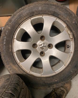 Cerchi in lega peugeot