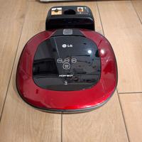 LG Hom-Bot Square
