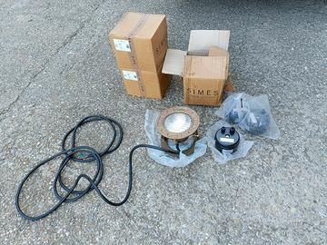 Luci subacquee per piscine o laghetti 