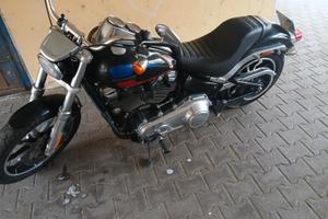Harley Davidson Softail Low Rider