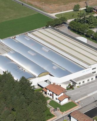 Complesso industriale e artigianale i-1050