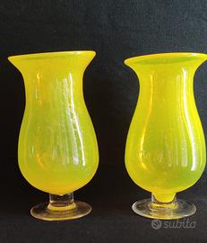 coppia di vasi in vetro di murano