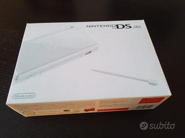 Nintendo DS Lite