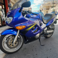 Suzuki gsx f 600,