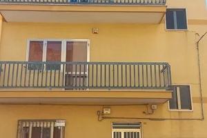 Appartamento piano terra + ampio garage