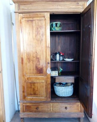Armadio a 2 Ante in Legno - Fine 800 - primi 900