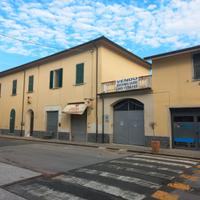 Palazzo 16 camere, box triplo, terrazze