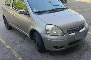 Yaris 1000