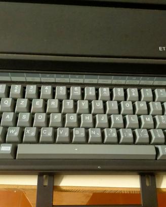 Macchina da scrivere Olivetti Et Personal 510 II