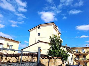 3 LOCALI A RIGNANO FLAMINIO