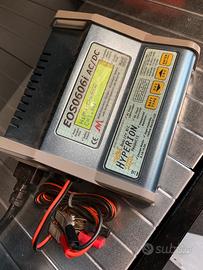 Carica batterie multifunzione Hyperion