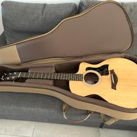 Chitarra Taylor 114ce + accessori