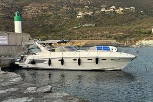 Mira 38 Open motore bâbordo rotto