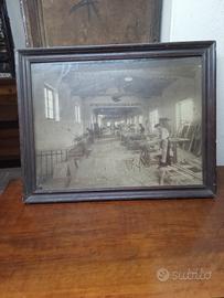 Fotografie d' epoca di una falegnameria veronese