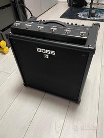 Boss KATANA 110 per Basso con pedaliera e BT