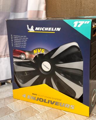 Copricerchi 17” Michelin NVS 3D Black edition