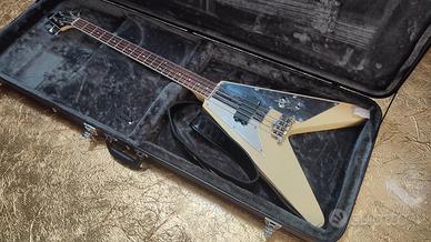 Basso elettrico flying v