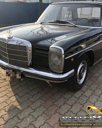 MERCEDES-BENZ 230 2.3 berlina 5 Posti