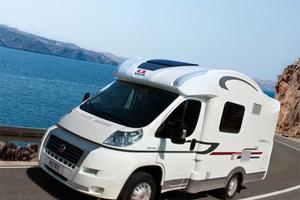 Camper semintegrale Adria Matrix