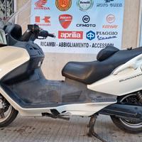 Suzuki Burgman 650 DE LUXE