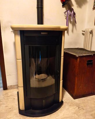 stufa a pellet Montegrappa mod. 5000