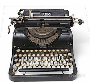 macchina da scrivere AEG