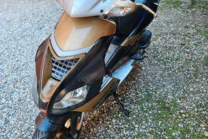 aprilia sr factory 50 c.c 2008