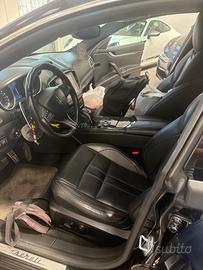 Automobile Maserati Ghibli