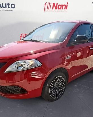 Lancia Ypsilon 1.0 firefly hybrid Silver s&s ...