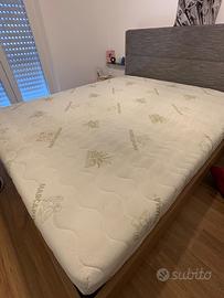Materasso matrimoniale in lattice