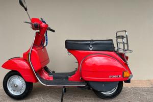 Vespa P200E VSX1T