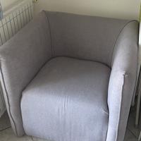 Poltrona , piastra induzione e scopa vapore