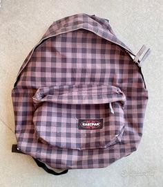 Zaino Eastpak imbottito a quadri