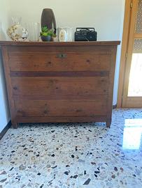 Madia in legno antico