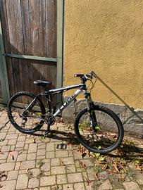Cube ams 125 hpa trail xc mtb