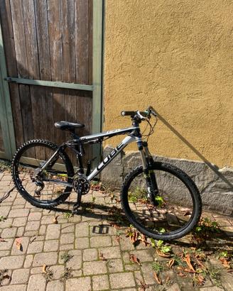 Cube ams 125 hpa trail xc mtb