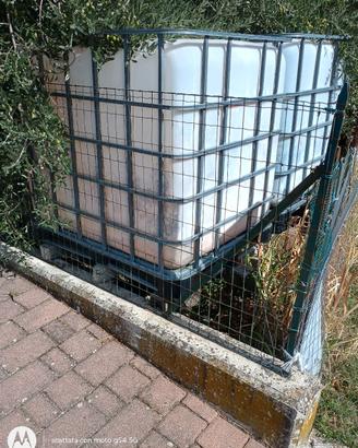 2 cisterne per acqua 1000 litri ciascuna