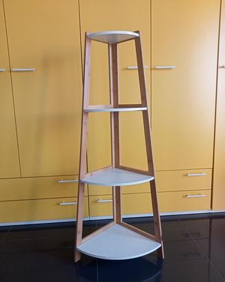 scaffale angolare