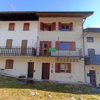 TIPICA CASA IN CORTE A 10 MINUTI DA TOLMEZZO