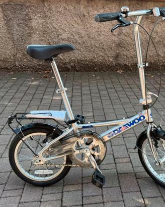 Bicicletta pieghevole in alluminio 