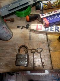 LUCCHETTO ANTICO inizio secolo scorso